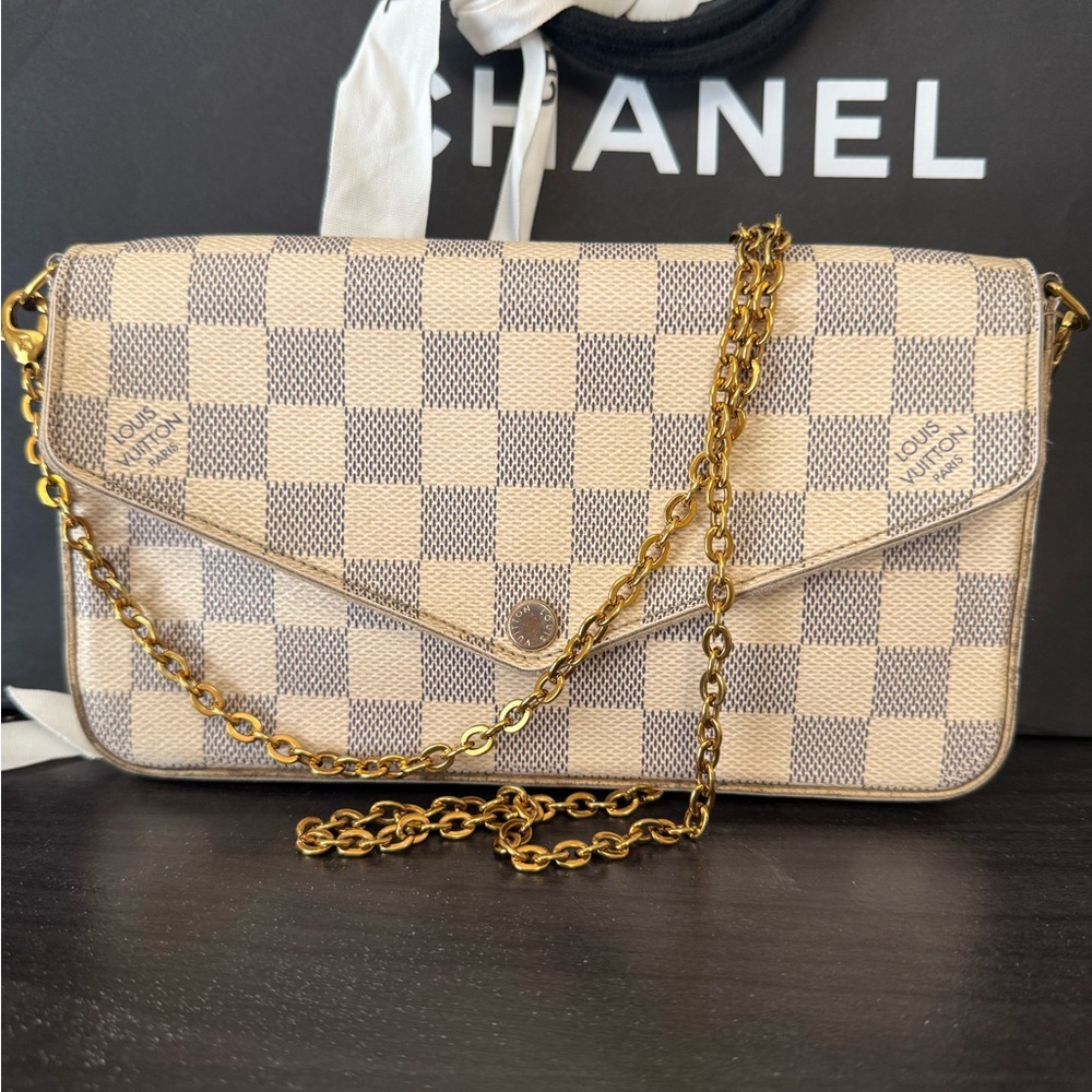 Louis Vuitton Felicia Damier azur Pochette - Picture 2 of 5